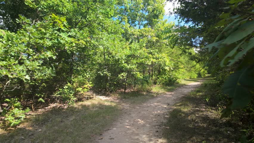 Trail at Fellows Lake in Springfield Missouri.