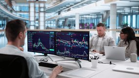 Data Analyst Using Data Analytics KPI Dashboard - Powered by Shutterstock - Get 15% off with code: PIKWIZARD15