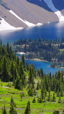 Discover Glacier National Parks stunning beauty with its lush forests, pristine lakes, and towering mountainsideal for nature lovers and adventure seekers craving outdoor experiences