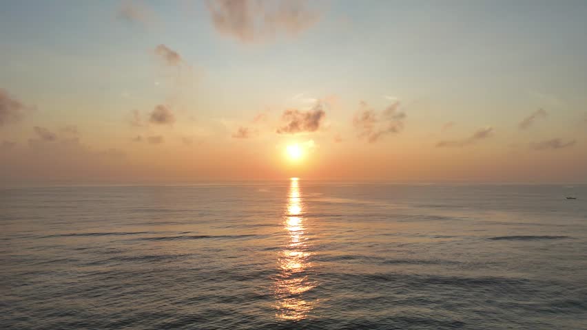 Marina Beach waves, Chennai coast, crashing sea waves, Bay of Bengal power, drone wave footage, Indian ocean coast, Chennai seashore, rough sea Chennai, coastal nature India, beach waves