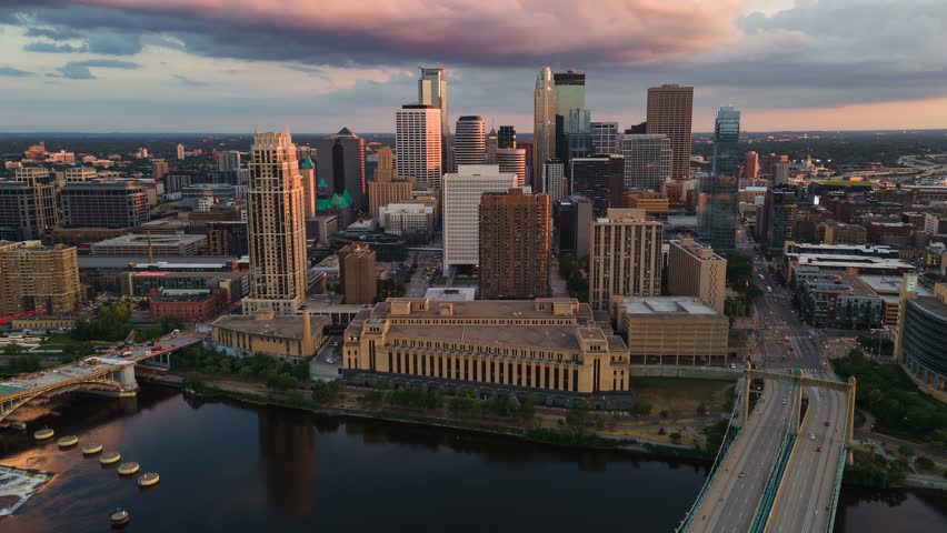Minneapolis, Minnesota - Downtown Sunset Aerial Timelapse
