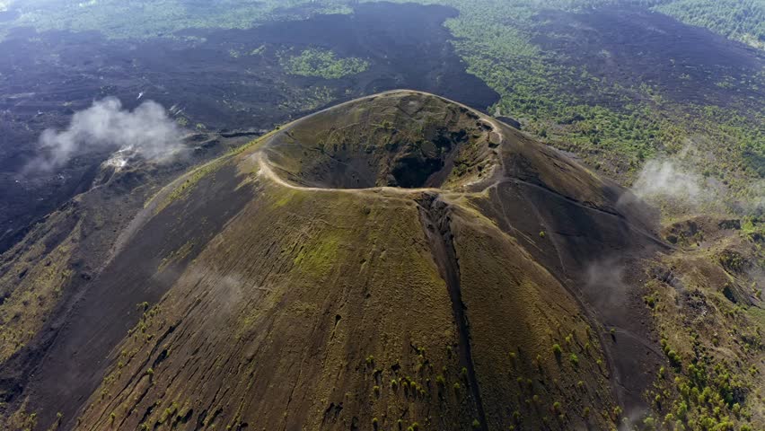 DRONE: ORBIT SHOT ZOOM IN SHOT OF THE PARICUTIN VOLCANO AND CLOUDS