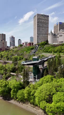 A viewpoint over the Saskatchewan River with a backdrop of beautiful buildings.
Edmonton.
Eligible for Editorial Use: