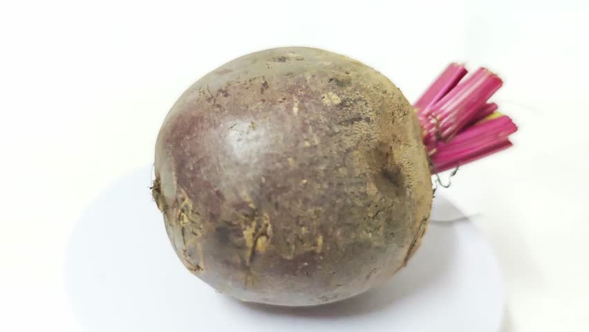 beetroot slices isolated on white background.
