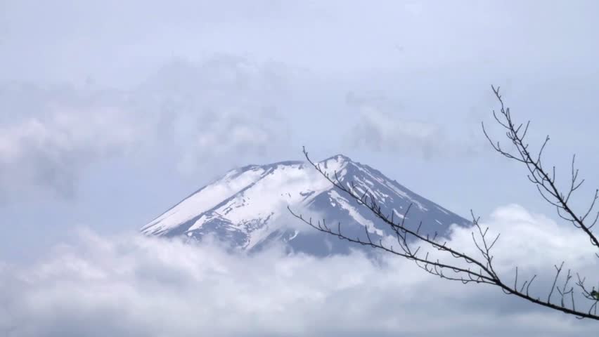 The iconic snow-capped peak of Japan