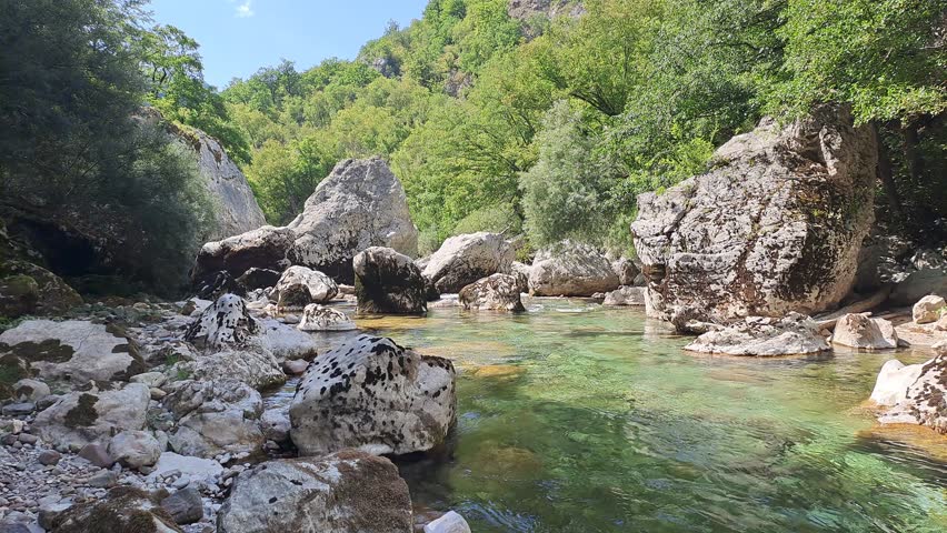 Clear Riverbed and Emerald Waters – Neretva Source Landscape
