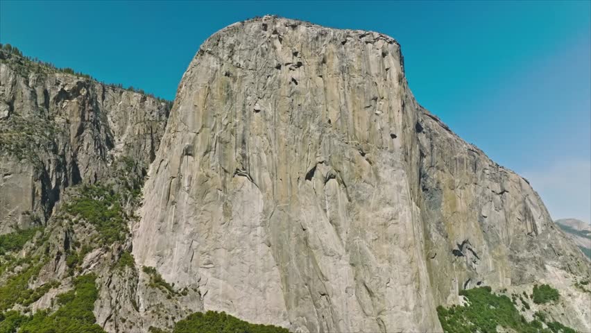 Majestic Yosemite El Capitan Granite Cliff Face Nature Rock Climbing Valley Adventure Wilderness Park National Landmark