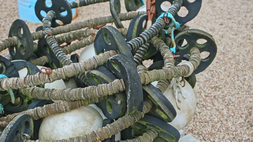 Industrial Fishery Equipment with Nylon Net Rubber Sinkers and Styrofoam Fishing Floats