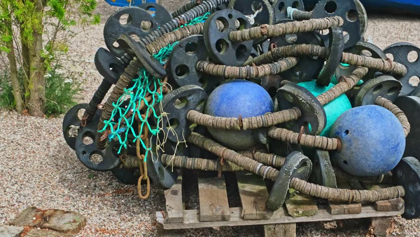 Industrial Fishery Equipment with Nylon Net Rubber Sinkers and Styrofoam Fishing Floats