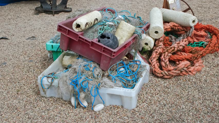 Industrial Fishery Equipment with Nylon Net Rubber Sinkers and Styrofoam Fishing Floats