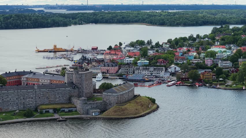 Aerial view of Vaxholm fortress and Vaxholm city, Stockholm County, Sweden. It occupies the islands of Vaxön and Kullö in the Stockholm archipelago.