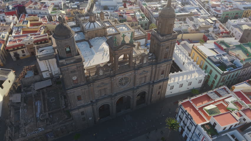 Sunrise in Las Palmas de Gran Canaria: Santa Ana Cathedral from Above