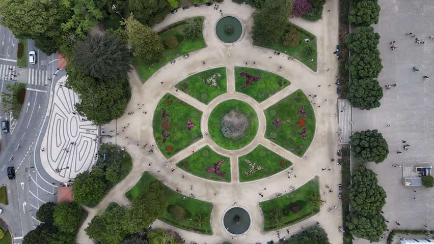 Aerial views of Palacio de cristal gardens