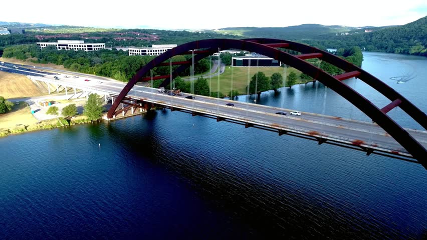 View of the pennybacker bridge over the colorado river in austin, texas