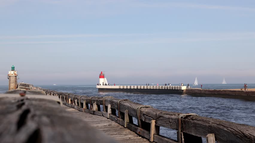 the port of Capbreton-Hossegor in the Landes region