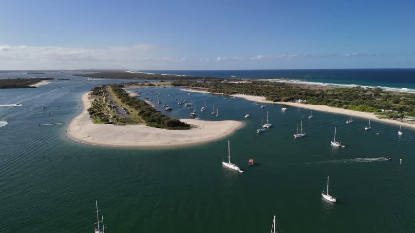 Main beach, Gold Coast, Queensland, Australia: 4K Aerial Drone Footage of Boats, Sandbanks, Broadwater, Ocean Waves, Beaches, Scenic Waterways, Federation Walk Coastal Reserve, South Stradbroke Island