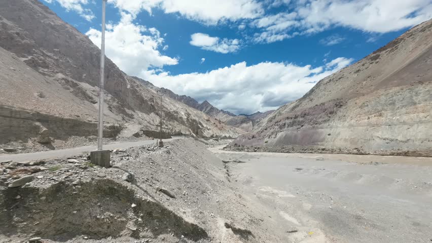 beautiful landscape in ladakh to khargil road timelaps clouds moving view india
