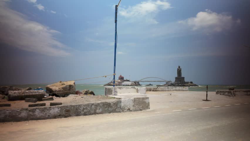 vivekananda rock memorial and thiruvalluvar statue seen from Kanyakumari coast