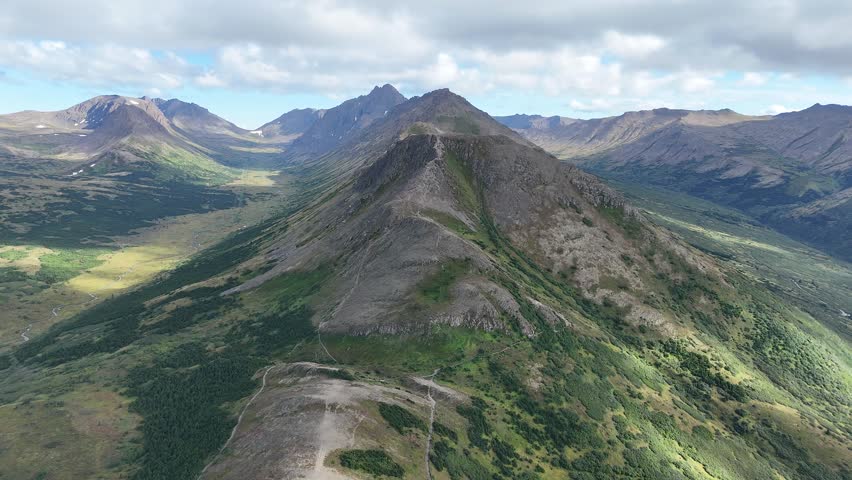 Scenic Orbit of Flattop Mountain in Chugach State Park