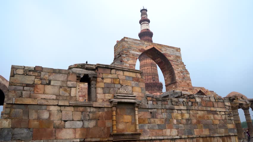 Mughal Architecture, Qutub Minar in Delhi