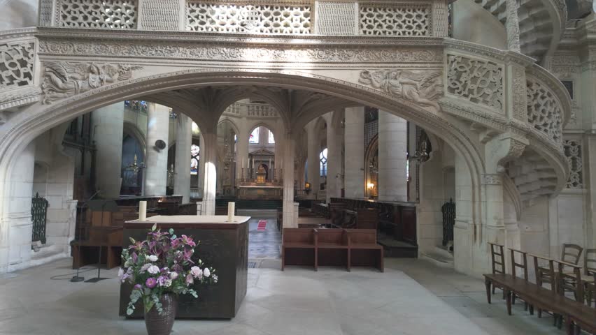 Saint-Orléans Cathedral interior in slow motion with Gothic design - Powered by Shutterstock - Get 15% off with code: PIKWIZARD15