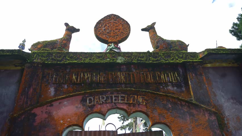 The British government established a heritage site in Darjeeling.
