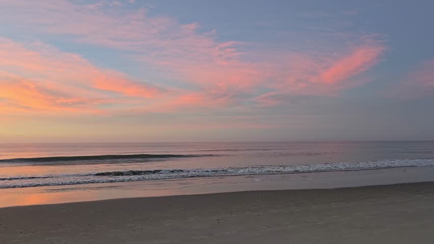 Myrtle Beach, South Carolina – a famous coastal resort city known for its wide sandy beaches, Atlantic Ocean views, boardwalk, lively nightlife, and family-friendly vacation atmosphere.
