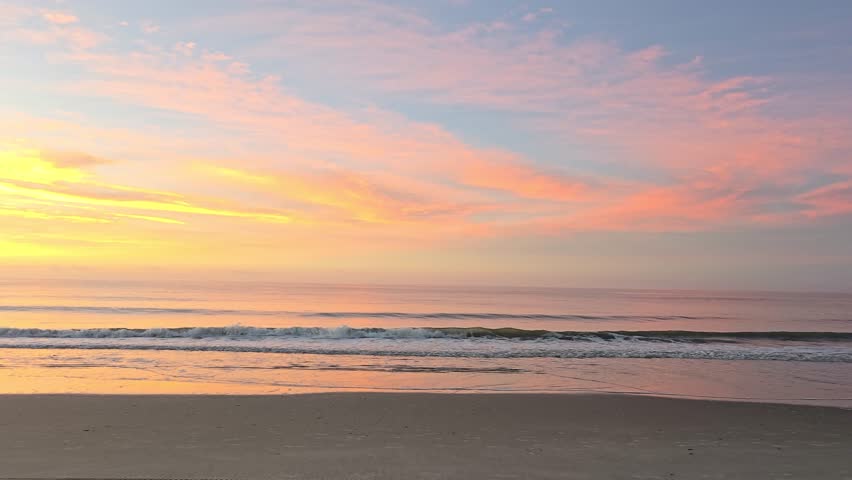 Myrtle Beach, South Carolina – a famous coastal resort city known for its wide sandy beaches, Atlantic Ocean views, boardwalk, lively nightlife, and family-friendly vacation atmosphere.