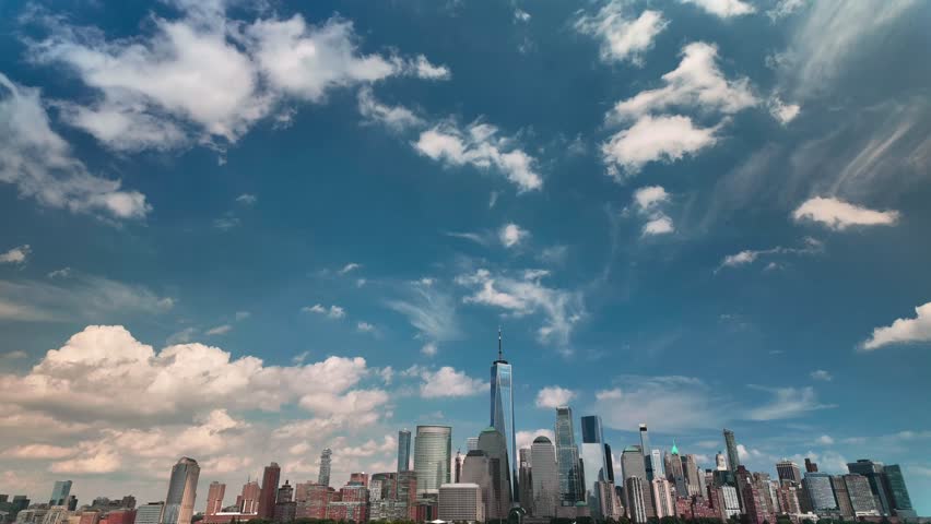 Timelapse of Lower Manhattan skyline with One World Trade Center