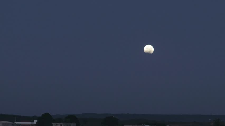 Beautiful lunar eclipse seen from the city of Turmalina Mg near dawn