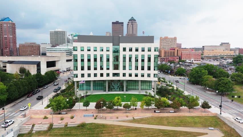 drone footage of the des moines iowa skyline and Federal Justice Building