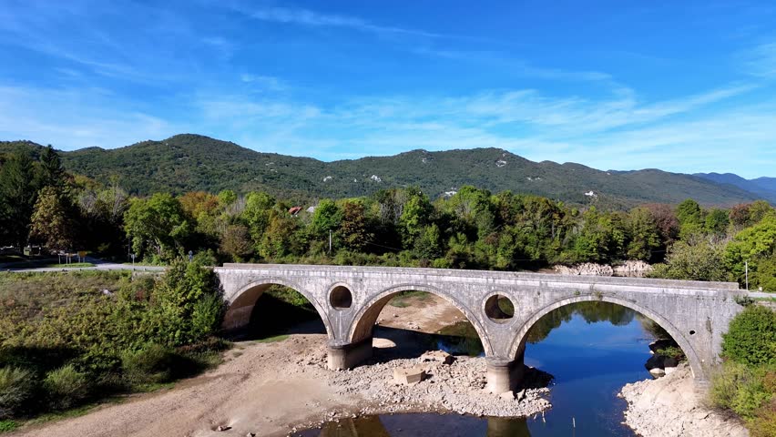 Old bridge in Gornji Kosinj