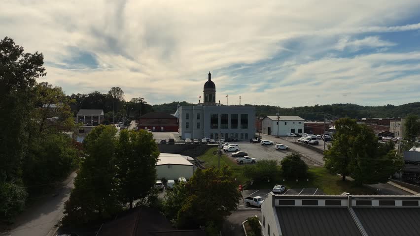 Cloudy day over Murphy North Carolina courthouse