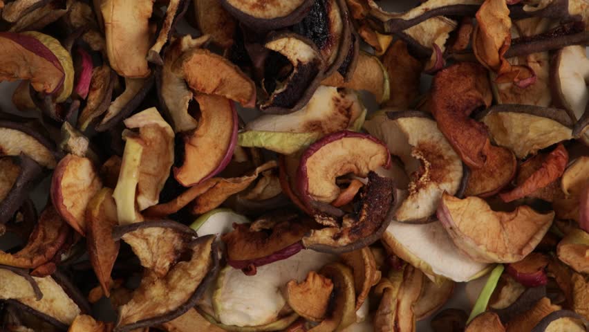 dried apples and pears sliced ​​for compotes zoom