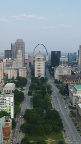 Vertical Video of St Louis, Missouri, Vertical Aerial View Shot