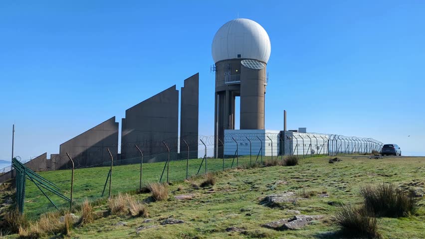 Weather radar station and the stunning Basque mountain landscape, with the sea of ​​fog enveloping the mountains in Artzamendi, Itxassou, France