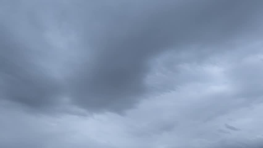 Problematic cloudy sky that has blue tones