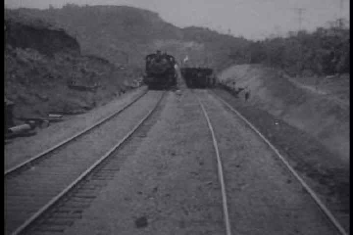 1910s - Historic footage from 1912 of the Panama Canal under construction.