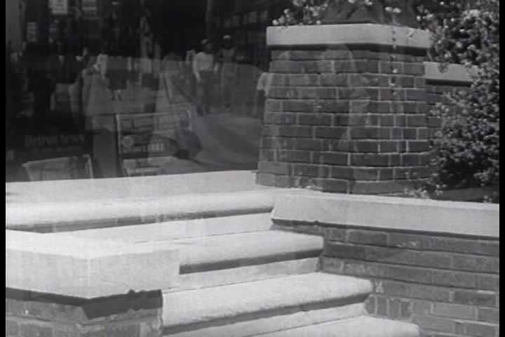 1950s - A police trainee goes through the necessary steps to become a policeman in 1951 Detroit.