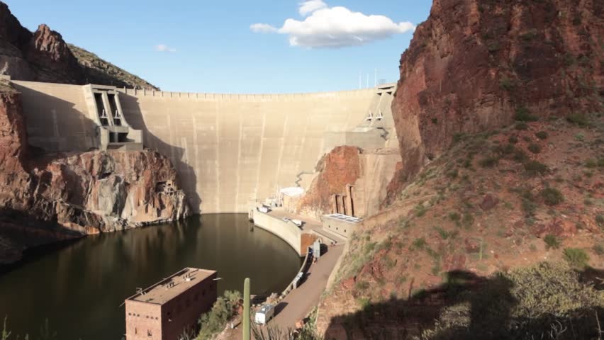 Scenic Pan Across Roosevelt Dam in Arizona at Golden Hour