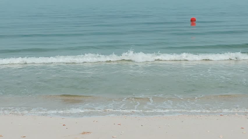 Water waves Sea Shore
Panorama white sand beach and turquoise water View.
Holiday summer beach background.
Enjoy Holiday on Public Beach Heavy Waves
Seaside vacations, cloudscape, seascape. Sea Island