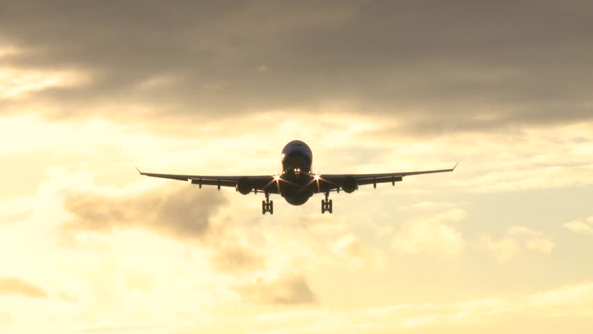 Airplanes landing and taking off at Taipei Songshan Airport (TSA), located in the heart of Taipei City.