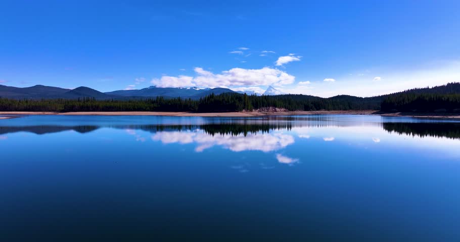 Aerial Drone Lemolo Lake Oregon Calm Lake Reflection
