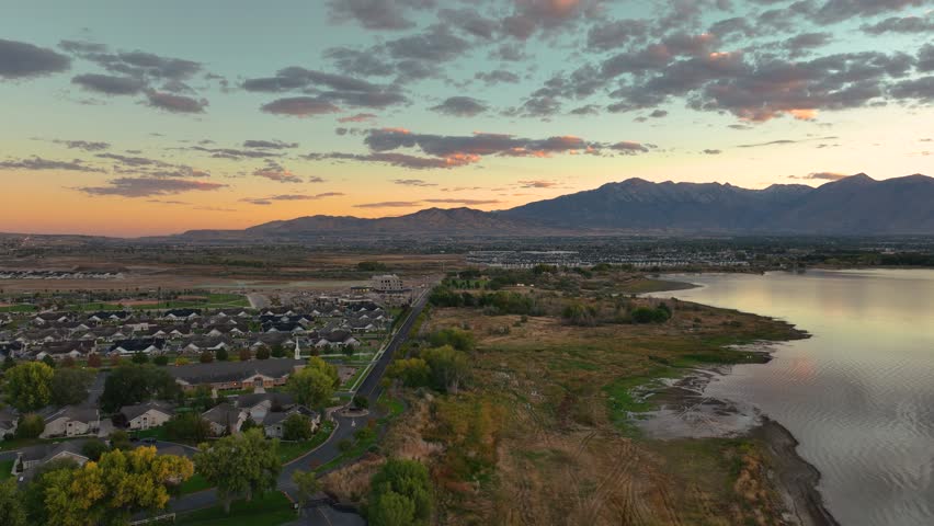 Saratoga Springs On The Shores Of Utah Lake, In The Valley Beneath The Wasatch Mountains At Sunrise, USA.