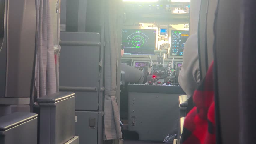 Turbulence Inside the Cabin of Lockheed Martin WP-3D Orion Aircraft Operated by NOAA – 4K High Quality Footage