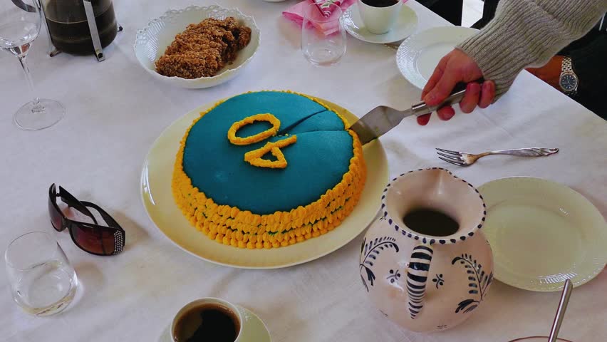 Elegant 40th birthday cake decorated with candles and festive designs, celebrating a milestone birthday. Perfect for parties, family gatherings, and memorable birthday celebrations.