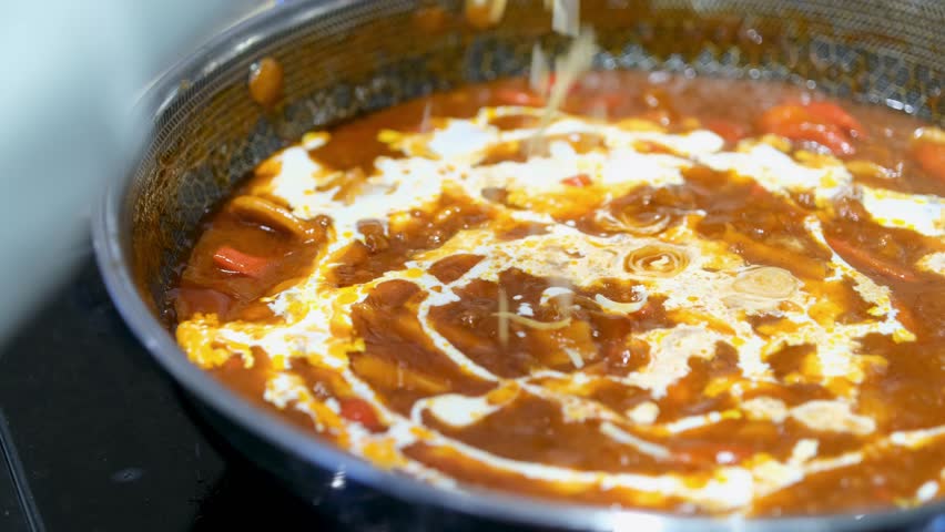 Learn how to make delicious Filipino spaghetti sauce with fresh ingredients and simple steps. Cooking Filipino spaghetti sauce with ground meat, sweet flavors, and fresh vegetables. Perfect for family