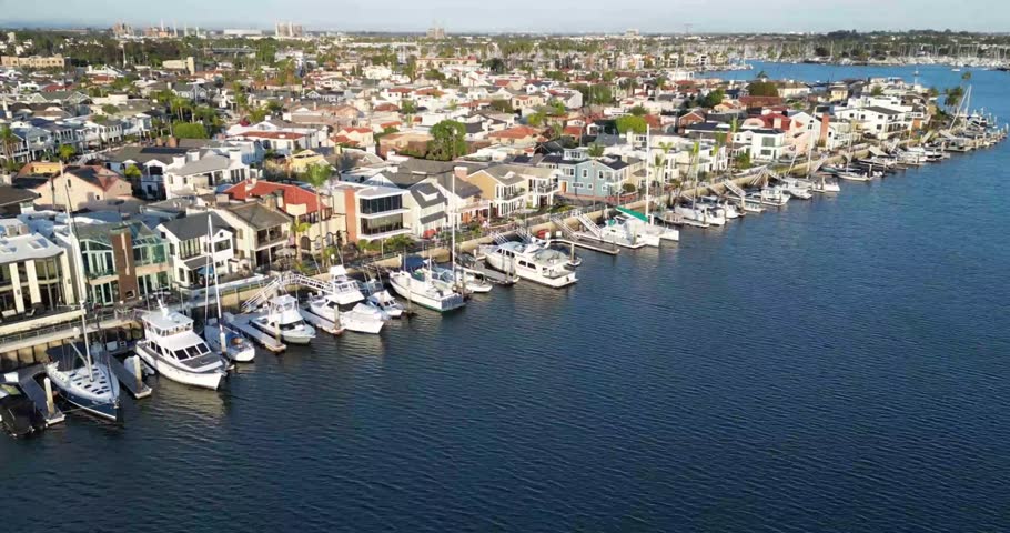 4K footage showcasing Long Beach Marina in California. Perfect for travel films, tourism videos, lifestyle content, and cinematic projects highlighting Southern California’s waterfront beauty.