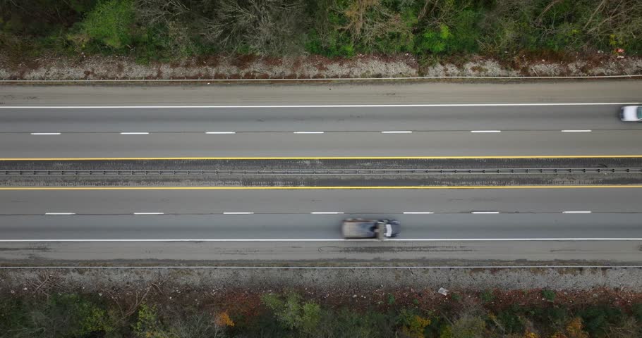 Aerial view of Interstate 40 near Kingston coal plant, Tennessee, USA