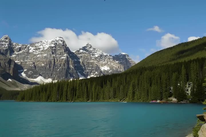 Amazing 4k view of Banff National Park, Canada